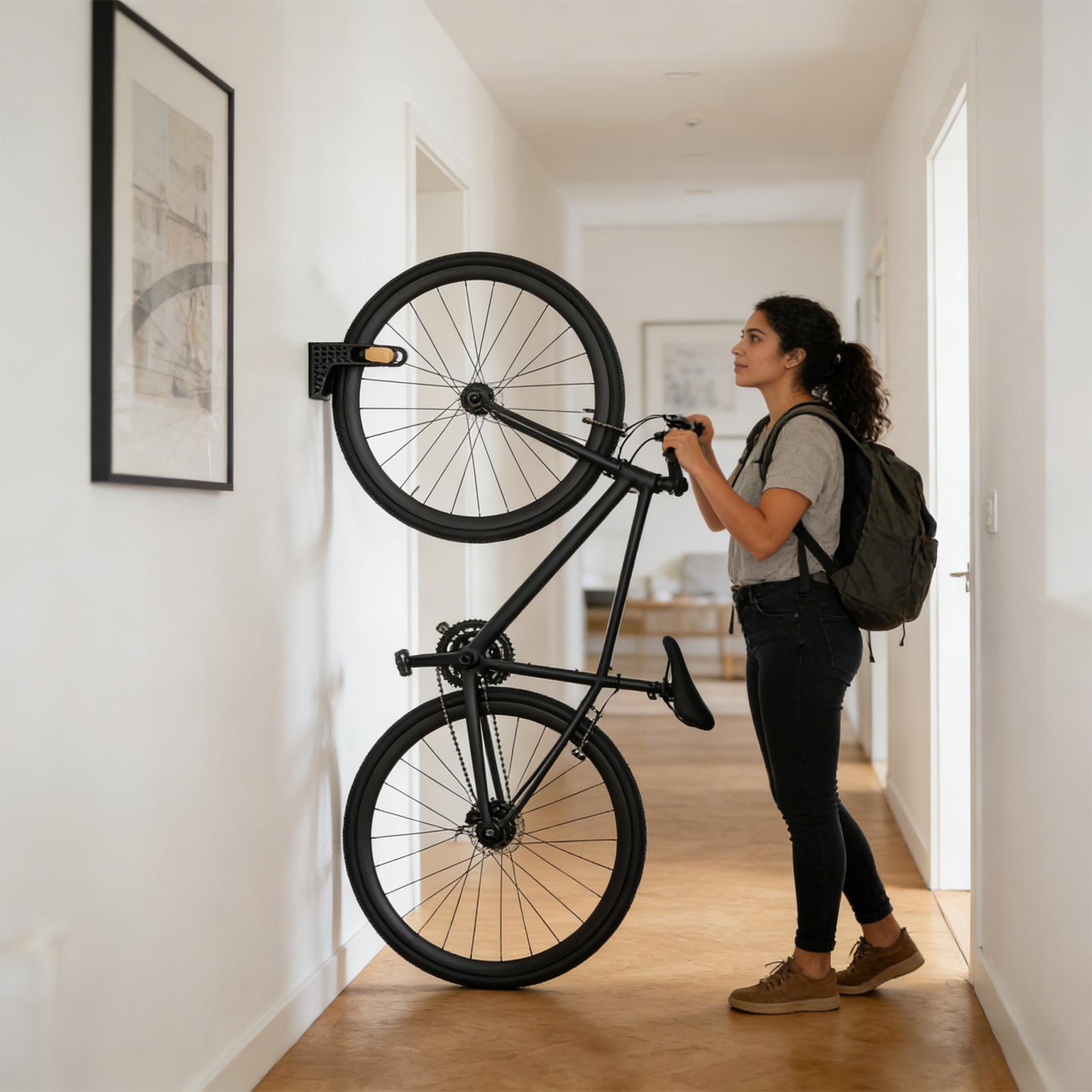 ロードバイク吊り下げラック壁掛け自転車フック木製壁掛け式自転 - Cycling Gear Wall Mount のレビューと価格