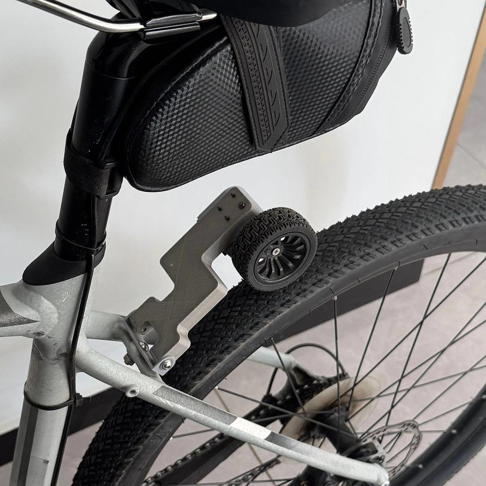 防水自転車発電機 USB 5V 3A 出力サイクリングダイナ - Bike Dynamo Light のレビューと価格